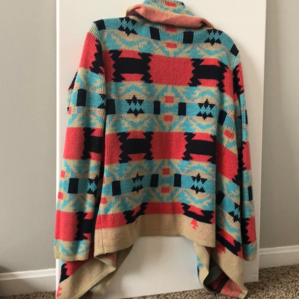 Aztec Design Cardigan - Picture 3 of 3
